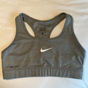 Nike Sports Bra - No Padding - Gray